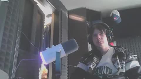 Hot boy 2002 online show from February 18, 12:06 pm