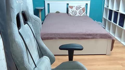 hot_cap_77 online show from September 10, 6:39 pm