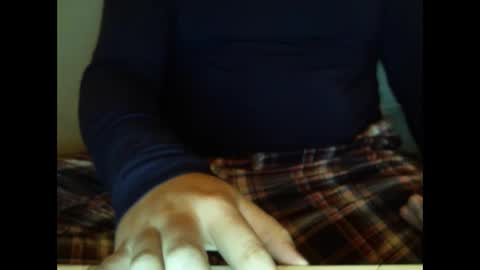 Snapshot of hot_lars chatting on February 27, 10:31 pm Lars online show from February 27, 10:31 pm