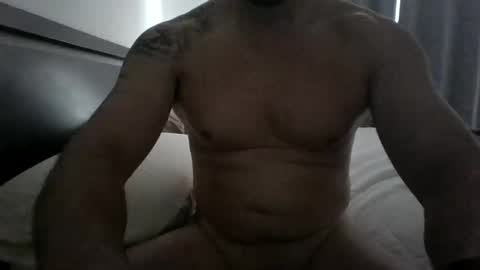 hotandhard123321 online show from April 22, 3:28 pm