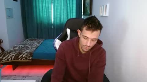 Hotboyshorny online show from February 19, 9:06 am