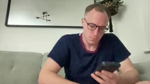 hotholby86 online show from September 23, 6:51 pm