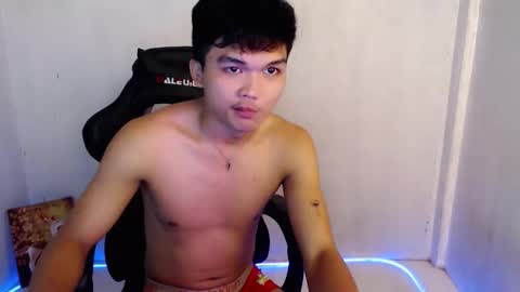 hotking_cummer online show from February 15, 1:19 pm