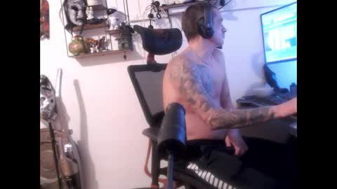 hotkinkytat online show from February 18, 11:44 am