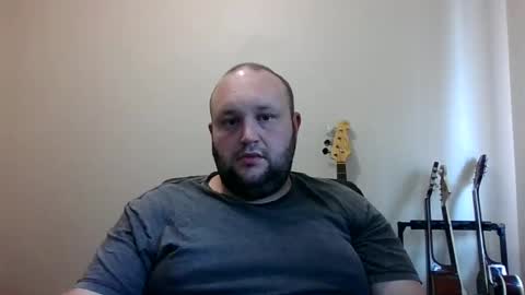 Snapshot of hotrodder323 chatting on February 8, 10:19 pm hotrodder323 online show from February 8, 10:19 pm