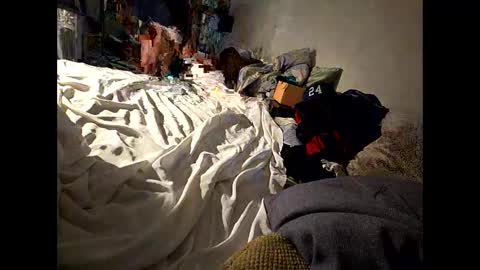 hotrox6942 online show from November 30, 3:30 am