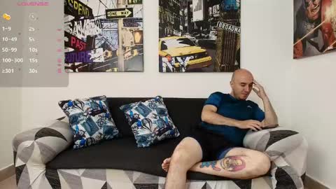 hott_asses online show from January 17, 2:50 pm