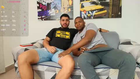 hott_asses online show from December 28, 1:29 pm