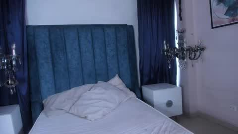 hott_boyy__ online show from November 6, 3:48 pm