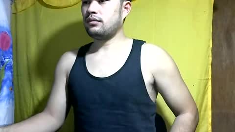 HottestPinoy32 online show from June 13, 11:41 am