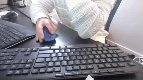 hoverday online show from March 2, 8:05 pm