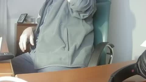 Peter online show from February 4, 9:10 pm