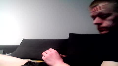 hubikush22 online show from March 29, 4:23 am