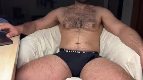 huge_moth online show from March 9, 9:36 pm