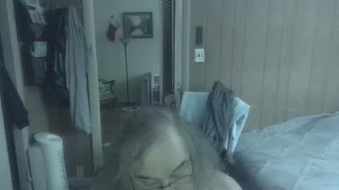 lonely huggy bear online show from March 21, 3:05 pm