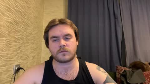 Hugo online show from March 3, 5:42 pm