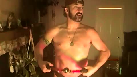 hungitalian40 online show from July 22, 3:42 am