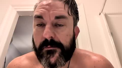 hungitalian40 online show from June 13, 11:02 pm