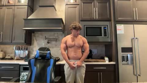 hungkingg22 online show from June 10, 3:34 pm