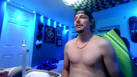 hungtxcock92 online show from September 21, 12:27 pm