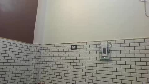 hunkster102 online show from March 25, 2:32 pm