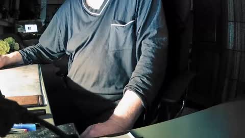 hunter601 online show from March 9, 4:38 am