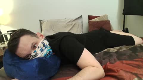 i o ro online show from March 16, 5:03 am