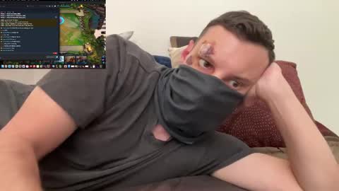 i o ro online show from October 28, 4:48 am