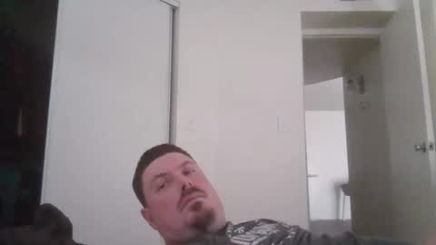 iaguy0587 online show from March 9, 10:59 pm