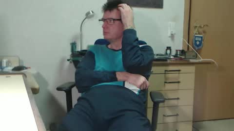 iamachim online show from February 28, 10:53 pm