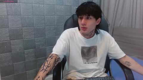 ian online show from November 29, 4:58 am