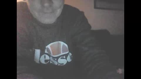 Snapshot of icemandude chatting on January 11, 9:04 pm icemandude online show from January 11, 9:04 pm