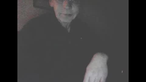 Snapshot of icemandude chatting on March 1, 9:37 pm icemandude online show from March 1, 9:37 pm