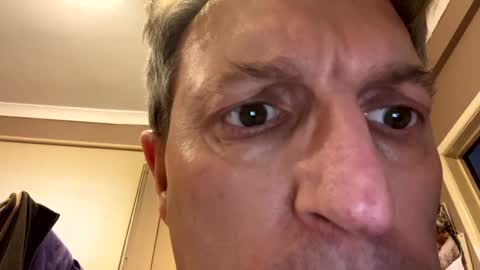 icums4u online show from December 23, 3:23 pm