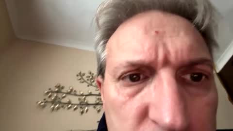 icums4u online show from October 16, 4:15 pm