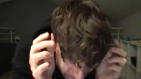 icyninesix online show from February 12, 2:56 am