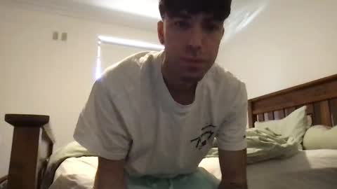 icyninesix online show from February 16, 10:43 pm