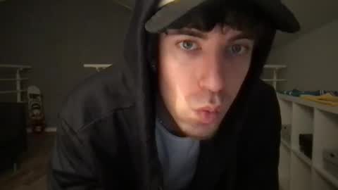 icyninesix online show from December 29, 7:00 pm