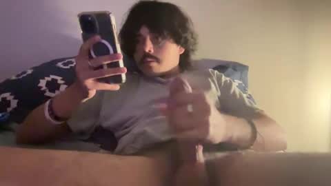 idk12327 online show from April 17, 7:33 am