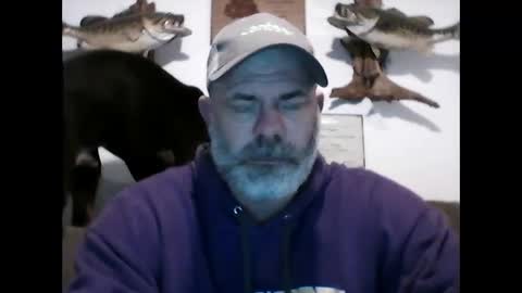 idkwhyidothis348732 online show from January 23, 7:18 pm