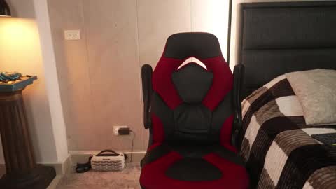 Igor scott online show from February 24, 2:12 am