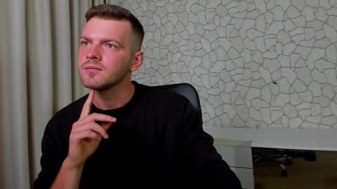 Snapshot of ikergale chatting on October 8, 11:25 am IkerGale online show from October 8, 11:25 am