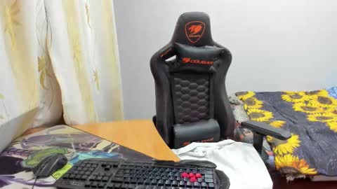 iliaskris online show from October 23, 1:14 pm