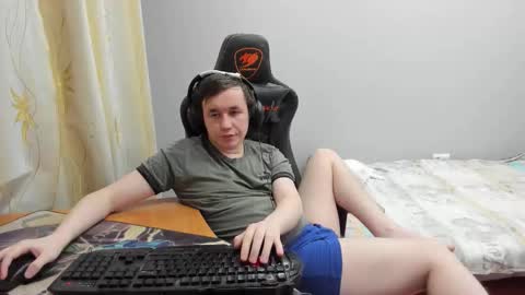 iliaskris online show from February 2, 7:22 pm