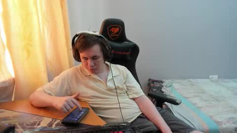 iliaskris online show from February 28, 10:03 am