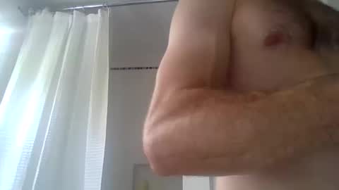 ilikeyou5847 online show from October 19, 4:43 pm