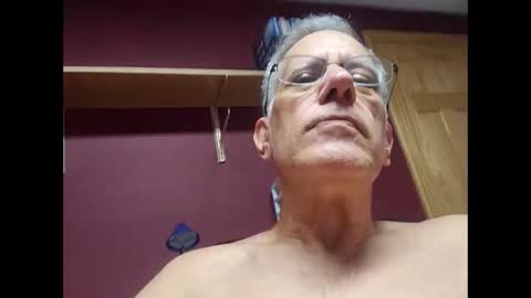 illshowmine1 online show from November 24, 4:02 am