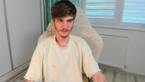 Snapshot of illusions888 chatting on March 4, 1:49 pm D-Illusion online show from March 4, 1:49 pm