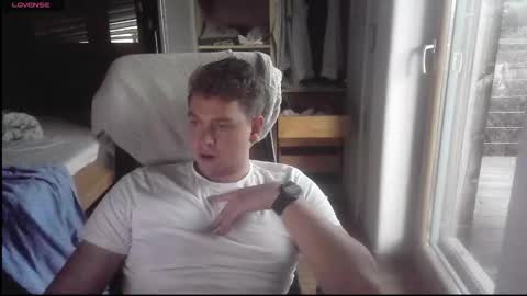 iloveyoutoo2000 online show from September 30, 4:43 pm