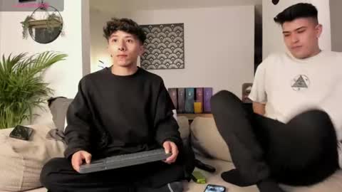 IM  THOMAS online show from June 16, 1:19 am